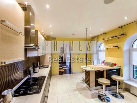 будинок за адресою Локомотивна вул., 28А