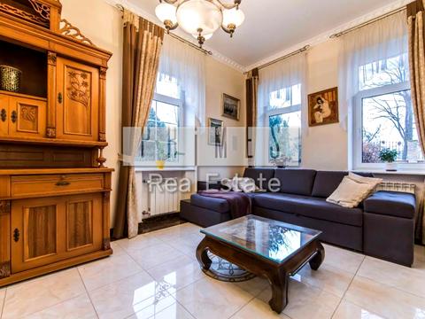 будинок за адресою Локомотивна вул., 28А