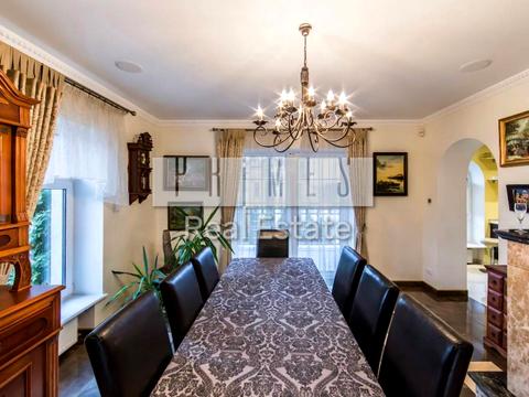 будинок за адресою Локомотивна вул., 28А