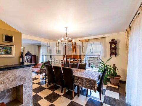 будинок за адресою Локомотивна вул., 28А