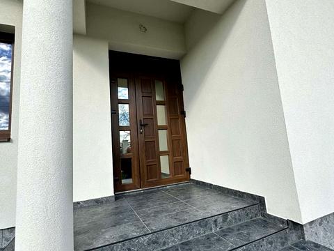 дом по адресу Свободи ул.