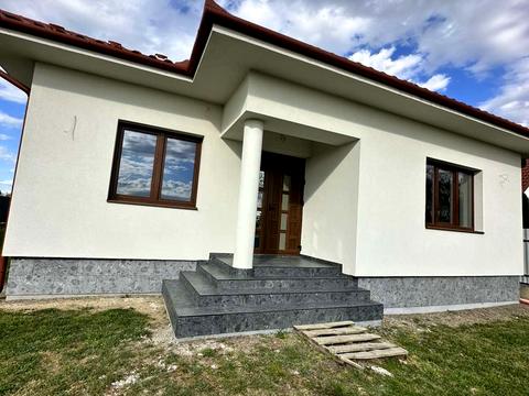 дом по адресу Свободи ул.