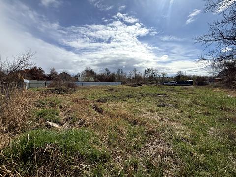 участок по адресу Молодіжна