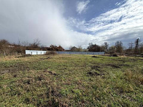 участок по адресу Молодіжна