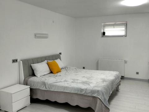 квартира за адресою Миколи Хвильового вул., 5-А