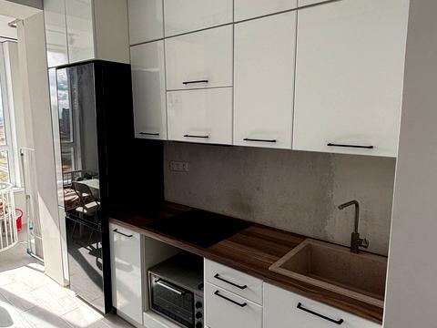 квартира за адресою Героїв Небесної Сотні просп., 40/1