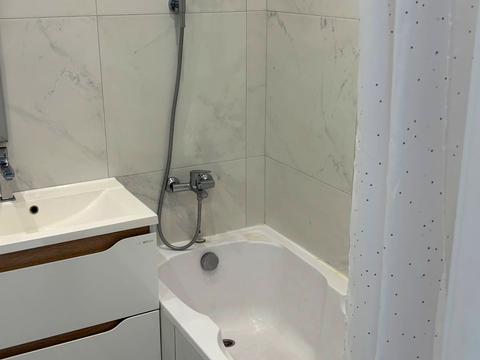 квартира за адресою Героїв Небесної Сотні просп., 40/1