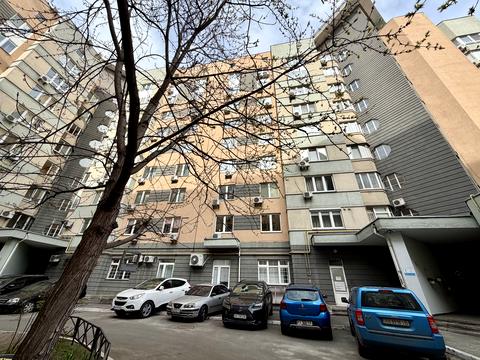 квартира по адресу Раисы Окипной ул., 4