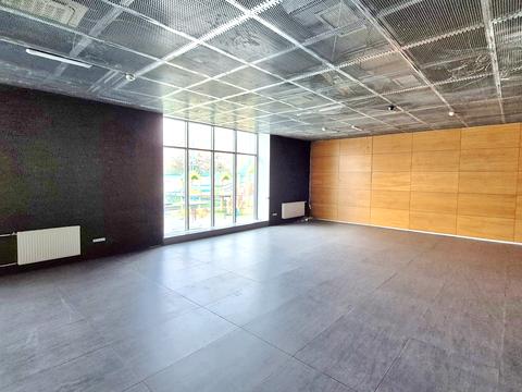 комерційна за адресою Юлії Залюбовської вул. (Путилівська), 16