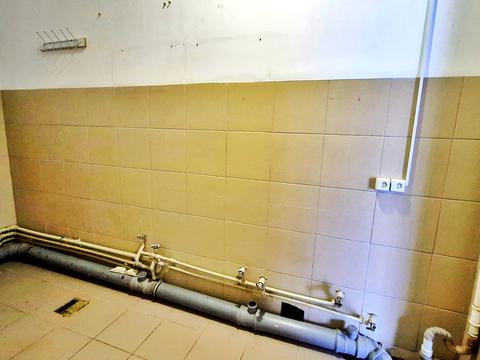 комерційна за адресою Юлії Залюбовської вул. (Путилівська), 16