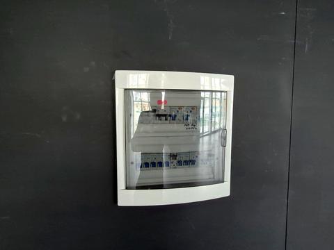 комерційна за адресою Юлії Залюбовської вул. (Путилівська), 16