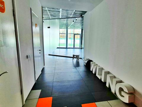 комерційна за адресою Юлії Залюбовської вул. (Путилівська), 16