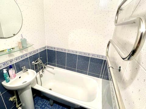 квартира за адресою Героїв України просп. (Героїв Сталінграду), 65