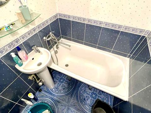 квартира за адресою Героїв України просп. (Героїв Сталінграду), 65