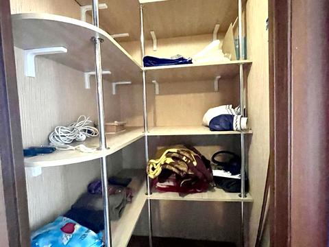 квартира за адресою Героїв України просп. (Героїв Сталінграду), 65