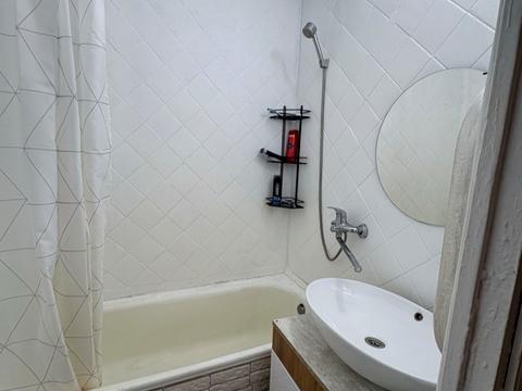 квартира за адресою Парусна вул. (Героїв Сталінграду), 5