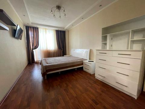 квартира по адресу Дружбы Народов ул., 208а