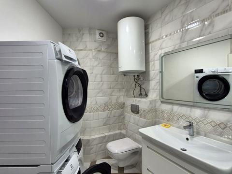 квартира по адресу Юлии Здановской ул. (Ломоносова), 81-Б