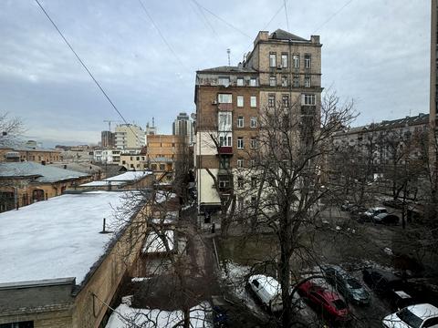 квартира за адресою Івана Федорова вул., 10