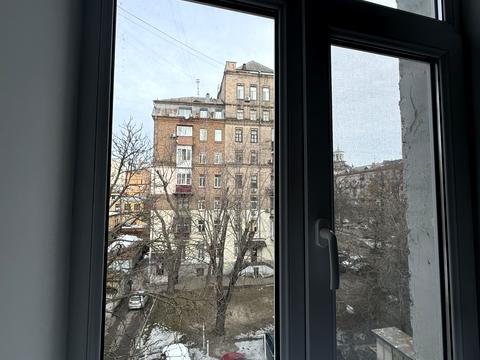 квартира за адресою Івана Федорова вул., 10