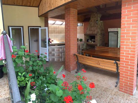 будинок за адресою Набережная, 2