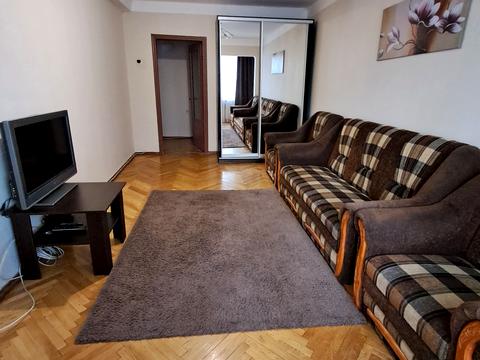 квартира за адресою Академіка Булаховського вул., 28-В