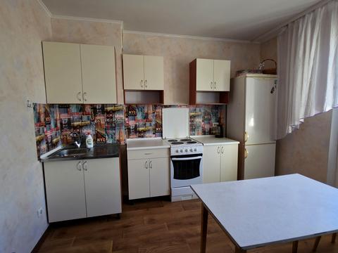 квартира за адресою Сергія Данченка вул., 1