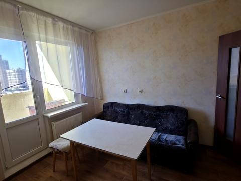 квартира за адресою Сергія Данченка вул., 1