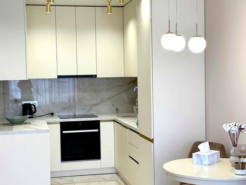 квартира за адресою Олександра Олеся вул., 8/17