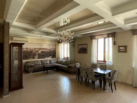 квартира за адресою Святослава Караванського вул. (Жуковського), 12