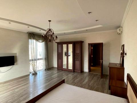 квартира за адресою Святослава Караванського вул. (Жуковського), 12