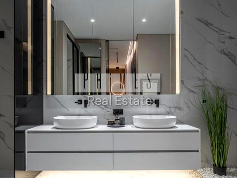 будинок за адресою Київ, Лютнева вул.