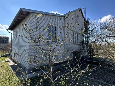 будинок за адресою Центральна вул.