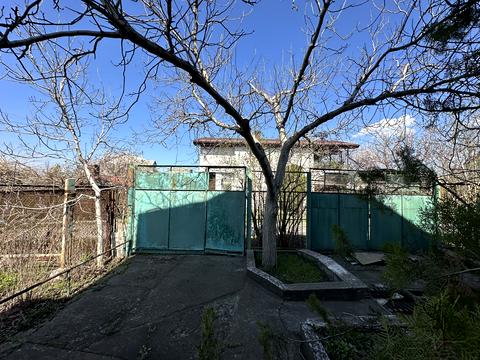 будинок за адресою Центральна вул.