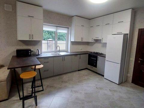 будинок за адресою Дніпровське шосе