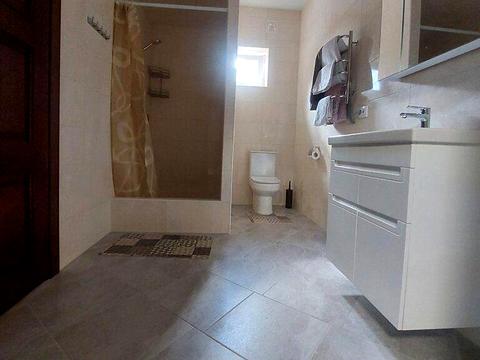 будинок за адресою Дніпровське шосе