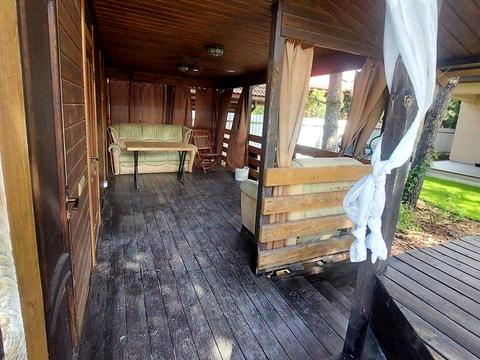 будинок за адресою Дніпровське шосе