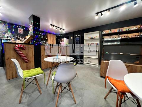 комерційна за адресою Чоколівський бульв., 18