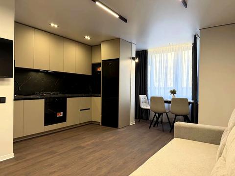 квартира по адресу Степана Бандеры ул., 77-Б