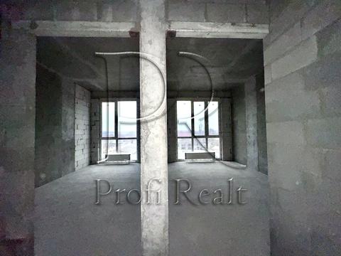 квартира за адресою Салютна вул., 2к6