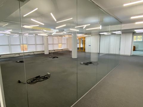 коммерческая по адресу Жилянская ул., 59