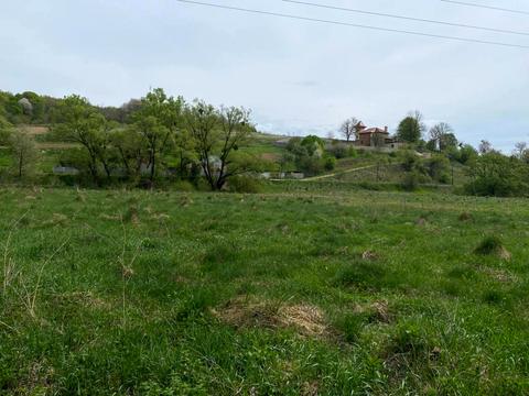 участок по адресу 