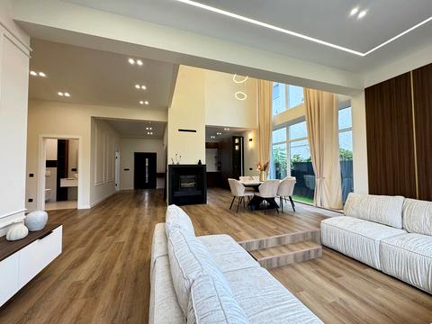 дом по адресу вул. квіткова