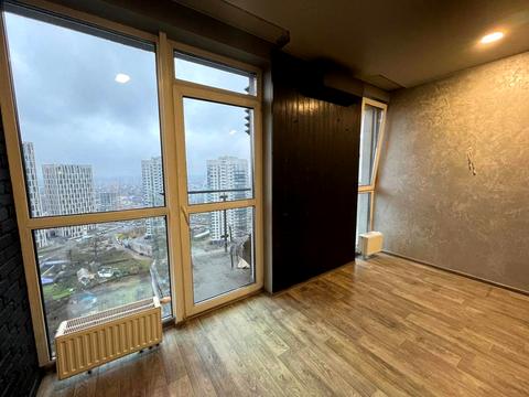 комерційна за адресою Зарічна вул., 3-А