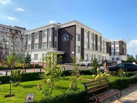комерційна за адресою Михайла Максимовича вул. (Онуфрія Трутенка), 26-В