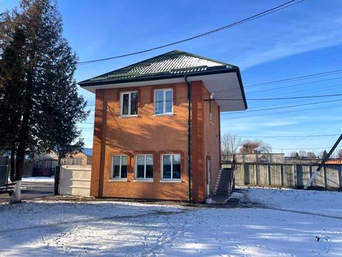 комерційна за адресою Промислова, 8