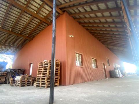 комерційна за адресою Промислова, 8