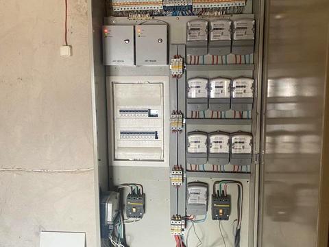 комерційна за адресою Промислова, 8