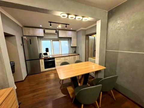 будинок за адресою Рубіновий