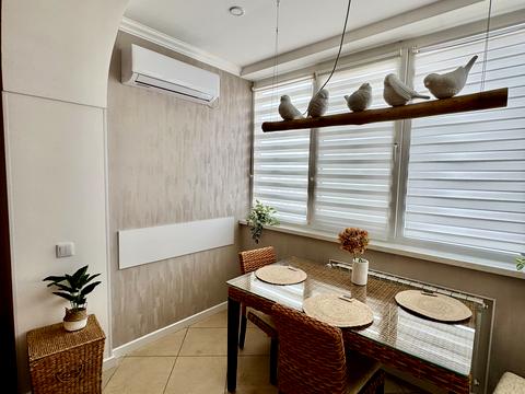 квартира за адресою Анни Ахматової вул., 13-Д